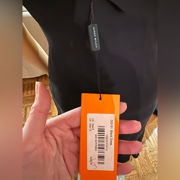 Beautiful Karen Millen dress, size 8 in 100% silk. Gorgeous appliqué. - Picture 2 of 15